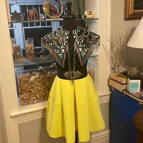 Rare Vintage Beaded & Sequined Coverlet by Shawmark Las Vegas, Inc. - Picture 3 of 8